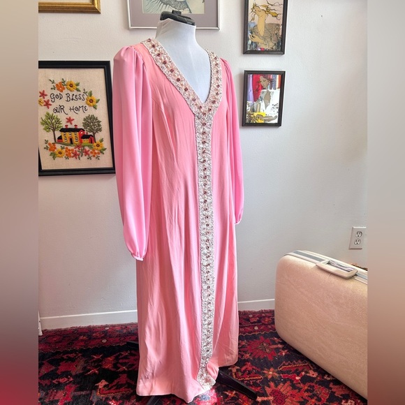 Vintage 60s/70s Pink Mod Beaded Rhinestone Evening Gown Glam Statement Dress XL - Picture 10 of 12